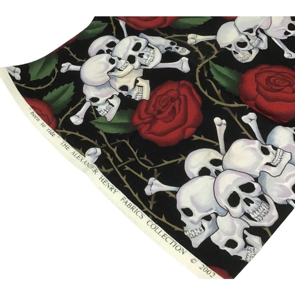 Skulls Bones Red Roses Fabric Born to Ride Alexander Henry 2002 Fat Quarter NEW - Picture 1 of 3